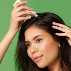 GROW GORGEOUS Scalp Care Soothing Prebiotic And Cica Extract 25% Booster 30 Ml 9 GROW GORGEOUS Scalp Care Soothing Prebiotic And Cica Extract 25% Booster 30 Ml -Eucerin || Clarins || Clinique Verkäufe 1456008 GROW GORGEOUS Scalp Care Soothing Prebiotic and Cica Extract 25 Booster 30 ml.729678af