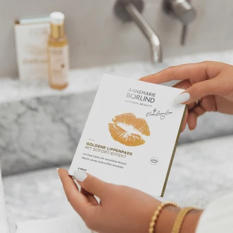 ANNEMARIE BÖRLIND GOLDENE LIPPENPADS Mit Sofort-Effekt 4 Stück 6 ANNEMARIE BÖRLIND GOLDENE LIPPENPADS Mit Sofort-Effekt 4 Stück – Bild 4