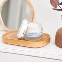 ANNEMARIE BÖRLIND MISCHHAUT Normalisierende Nachtcreme 50 Ml -Eucerin || Clarins || Clinique Verkäufe 9207287 ANNEMARIE BOERLIND MISCHHAUT Normalisierende Nachtcreme 50 ml.024081a0